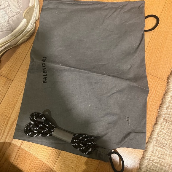 Balenciaga Triple S logo-embroidered leather, nubuck and mesh sneakers size 37 - Picture 3 of 5